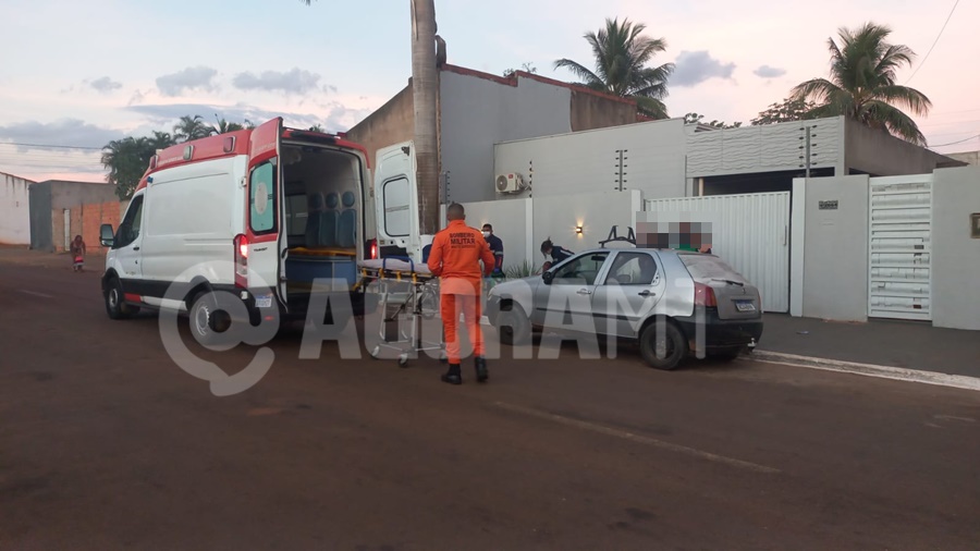 Imagem: Esfaqueado no bairro Rui Barbosa Homem é esfaqueado e socorrido em estado grave no bairro Rui Barbosa em Rondonópolis Imagem: Esfaqueado no bairro Rui Barbosa Homem é esfaqueado e socorrido em estado grave no bairro Rui Barbosa em Rondonópolis