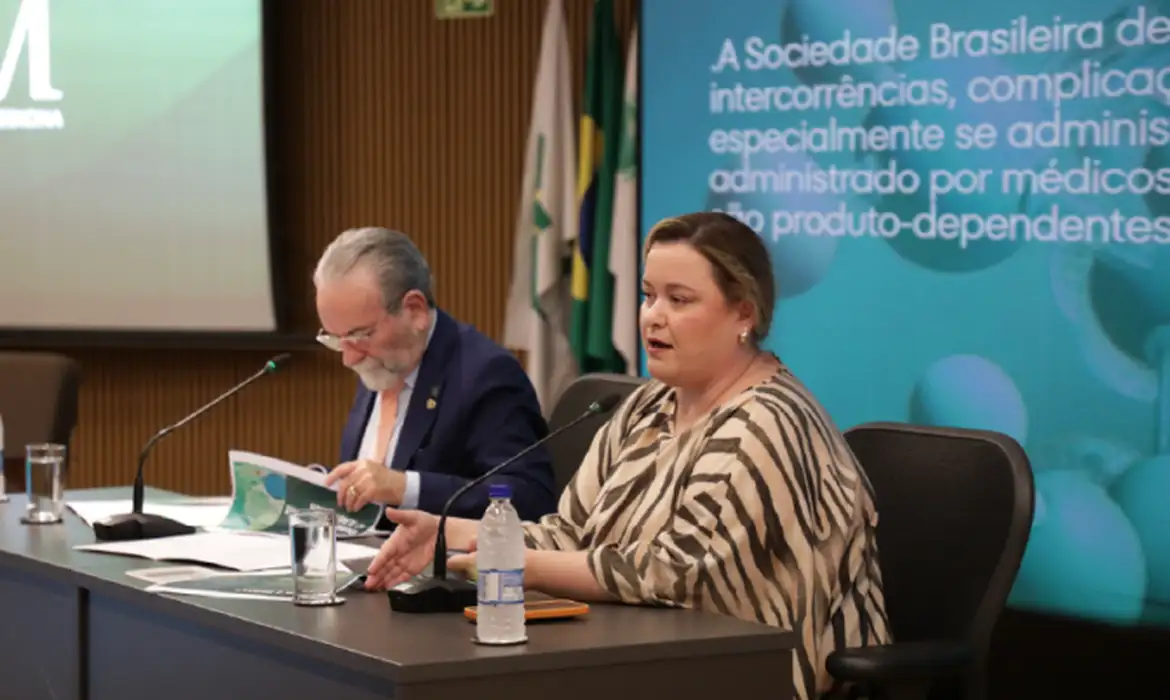 Imagem: pmma coletiva interna 768x402 1 Conselho Federal de Medicina proíbe uso de PMMA em procedimentos estéticos