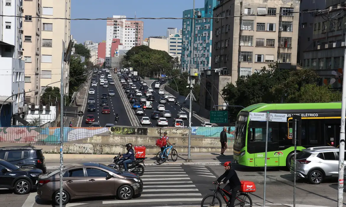 Imagem: 0g0a2583 Começa hoje financiamento de moto e bicicleta elétrica para entregadores de aplicativo pelo Move Brasil