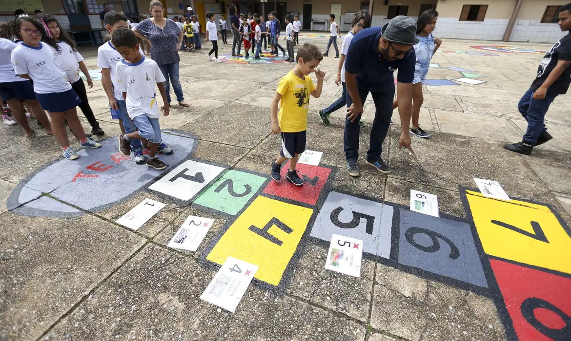 Imagem: 1109814 mcamgo abr02232018795920180223 Férias escolares de 2027 coincidirão com Copa Feminina: de 24 de junho a 25 de julho