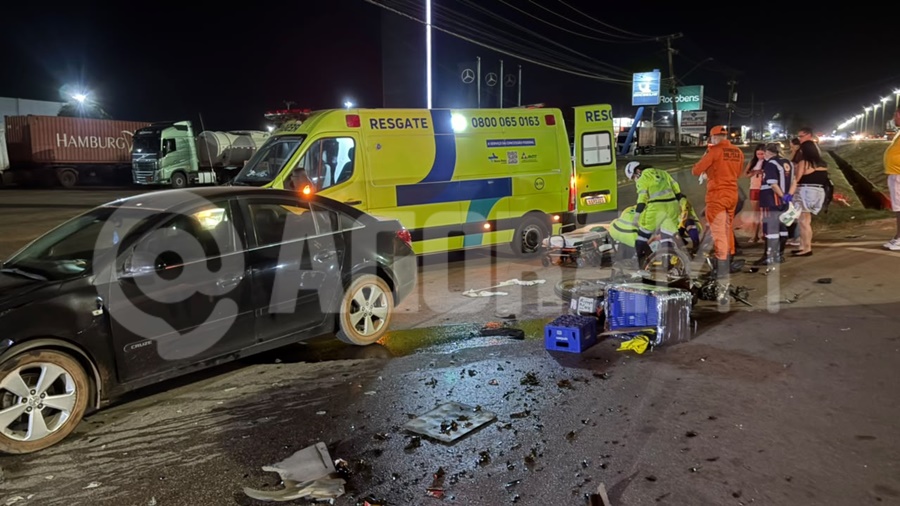 Imagem: Acidente na BR 364 Motociclista delivery fica ferida após colisão com carro na BR-364 em Rondonópolis