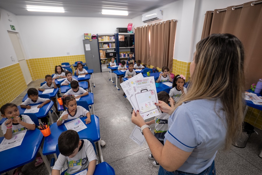 Imagem: Docente professora ensino fundamental Rondonópolis abre processo seletivo para contratação de professores para rede municipal