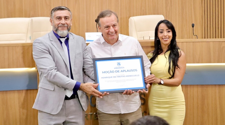 Imagem: Paulo Schuh Paulo Schuh entrega 26 honrarias durante sessão solene na Câmara Municipal de Rondonópolis