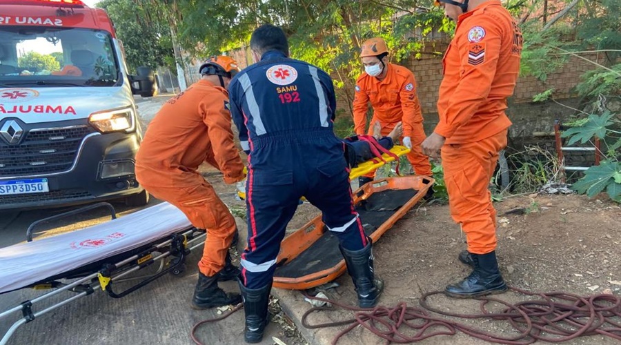 Imagem: WhatsApp Image 2026 07 19 at 15.19.57 1 Homem fica ferido após cair de aproximadamente quatro metros de altura em rede pluvial