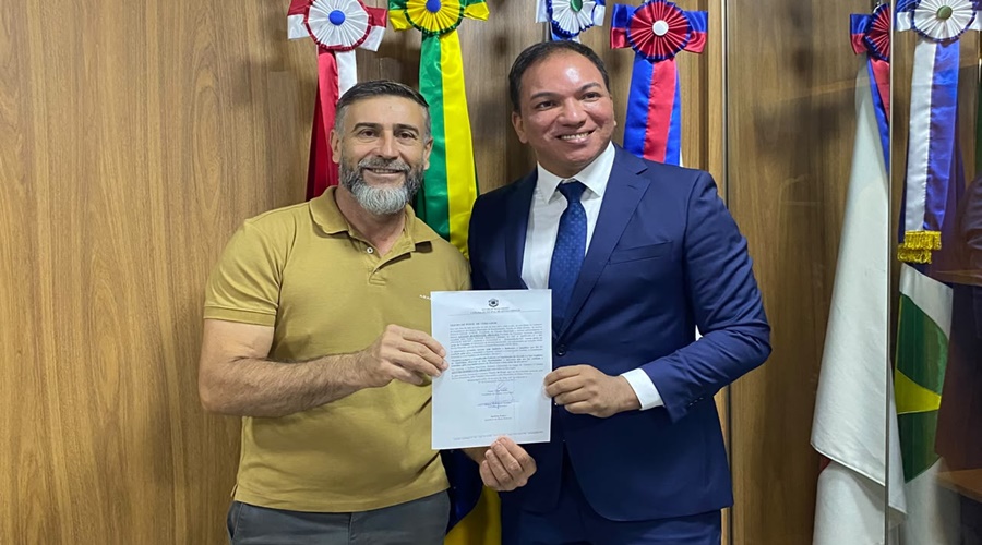 Imagem: kdvmf Suplente Afonso Aragão toma posse como vereador na Câmara de Rondonópolis