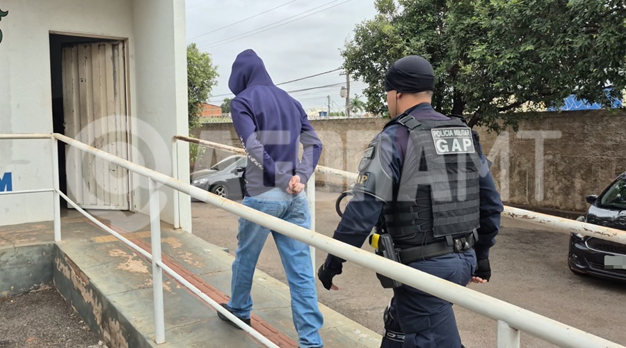 Imagem: lvfv GAP cumpre mandado de prisão por tráfico de drogas e prende foragido no bairro Cidade de Deus Imagem: lvfv GAP cumpre mandado de prisão por tráfico de drogas e prende foragido no bairro Cidade de Deus