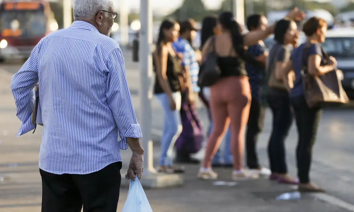 Imagem: mcamg abr 280918 6330 1 Municípios com políticas de valorização da pessoa idosa poderão receber reconhecimento nacional