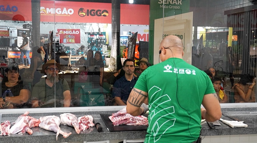 Imagem: vitrine de carnes Com Vitrine da Carne e oficinas, Senar MT e Sindicato Rural promovem capacitações gratuitas durante a 52ª Exposul