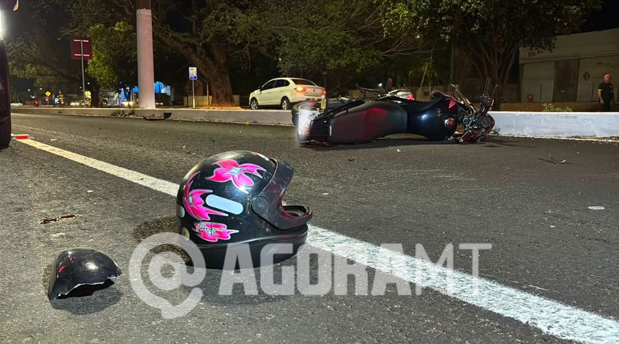 Imagem: ENQUADRAMENTO SITE 1 1 Motociclista fica gravemente ferido após bater na traseira de carro na avenida dos Estudantes em Rondonópolis Imagem: ENQUADRAMENTO SITE 1 1 Motociclista fica gravemente ferido após bater na traseira de carro na avenida dos Estudantes em Rondonópolis