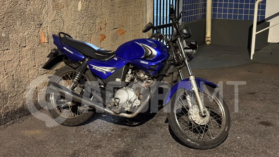 Imagem: Moto apreendida Grande quantidade de drogas é apreendida e suspeito por tráfico é preso na região do Cais em Rondonópolis Imagem: Moto apreendida Grande quantidade de drogas é apreendida e suspeito por tráfico é preso na região do Cais em Rondonópolis