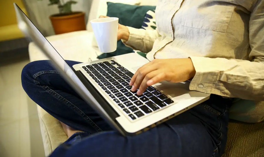 Imagem: NOTBOOK COMPRAS ONLINE Sete em cada dez brasileiros temem comprar remédios pela internet Imagem: NOTBOOK COMPRAS ONLINE Sete em cada dez brasileiros temem comprar remédios pela internet