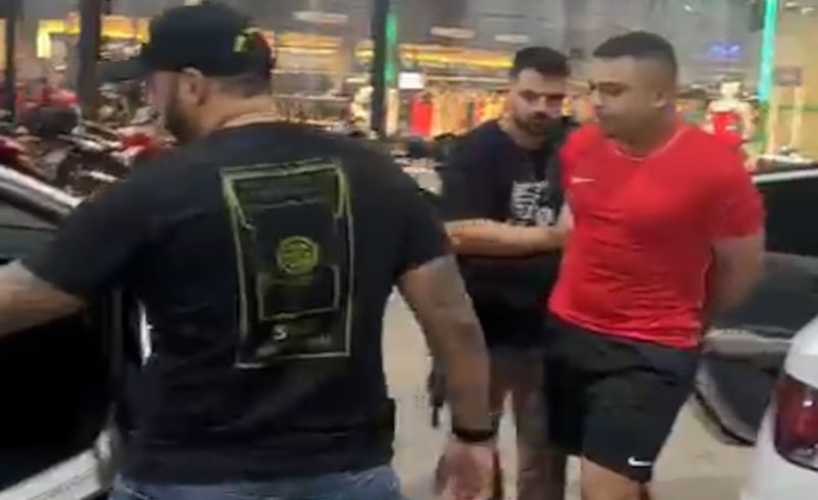 Imagem: PRISAO NO RIO “Braço direito” de traficante mais procurado de Mato Grosso é preso em academia no Rio de Janeiro Imagem: PRISAO NO RIO “Braço direito” de traficante mais procurado de Mato Grosso é preso em academia no Rio de Janeiro
