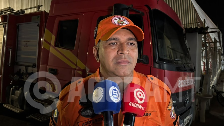 Imagem: Sargento Adenilson do Corpo de Bombeiros Corpo encontrado boiando no Rio Vermelho pode ter permanecido na água por até 4 dias Imagem: Sargento Adenilson do Corpo de Bombeiros Corpo encontrado boiando no Rio Vermelho pode ter permanecido na água por até 4 dias