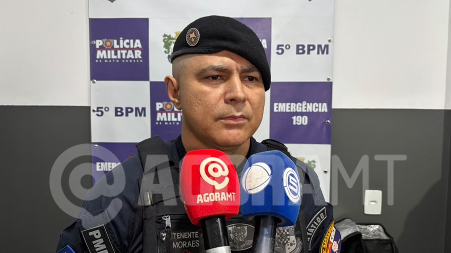 Imagem: Tenente Moraes da Policia Militar GAP prende dois suspeitos por tráfico e apreende drogas, balança de precisão, simulacro e celulares Imagem: Tenente Moraes da Policia Militar GAP prende dois suspeitos por tráfico e apreende drogas, balança de precisão, simulacro e celulares