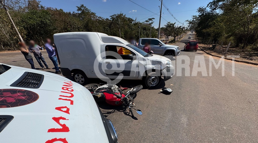 Imagem: WhatsApp Image 2026 08 04 at 12.01.35 Casal fica ferido após acidente entre carro e motocicleta na rua Rio Branco em Rondonópolis Imagem: WhatsApp Image 2026 08 04 at 12.01.35 Casal fica ferido após acidente entre carro e motocicleta na rua Rio Branco em Rondonópolis