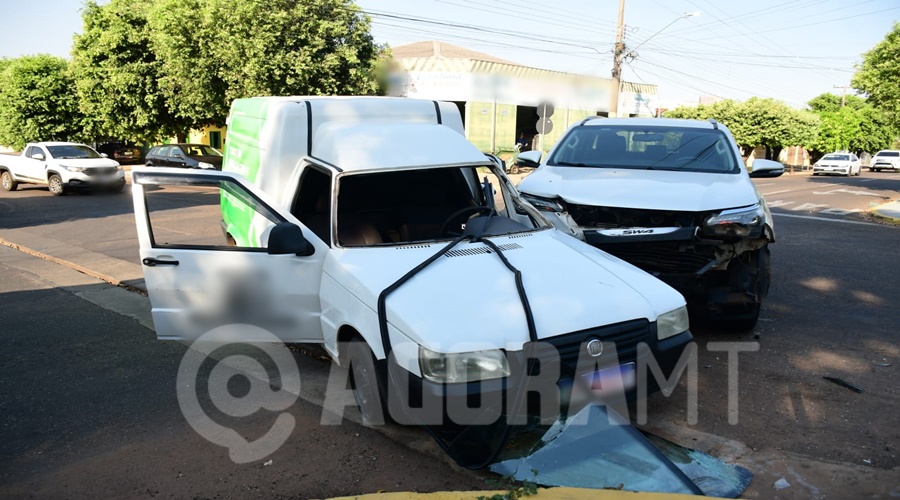 Imagem: WhatsApp Image 2026 08 17 at 15.28.47 Colisão entre SW4 e Fiorino é registrada nas proximidades da Praça da Saudade em Rondonópolis