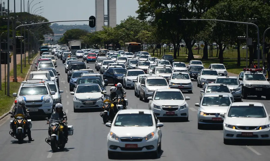 Imagem: carros Crédito para carros de aplicativo tem teto elevado para R$ 200 mil Imagem: carros Crédito para carros de aplicativo tem teto elevado para R$ 200 mil
