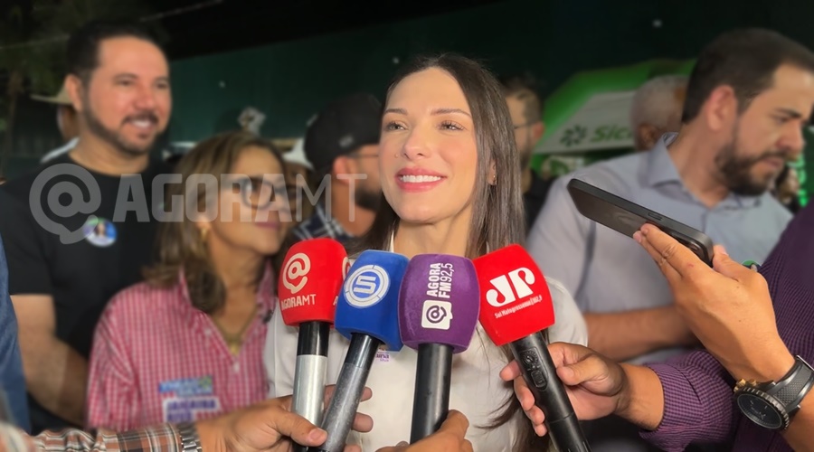 Imagem: janaina Janaína Riva marca presença na Exposul e fala em fortalecer a saúde de Rondonópolis e ampliar creches em tempo integral Imagem: janaina Janaína Riva marca presença na Exposul e fala em fortalecer a saúde de Rondonópolis e ampliar creches em tempo integral