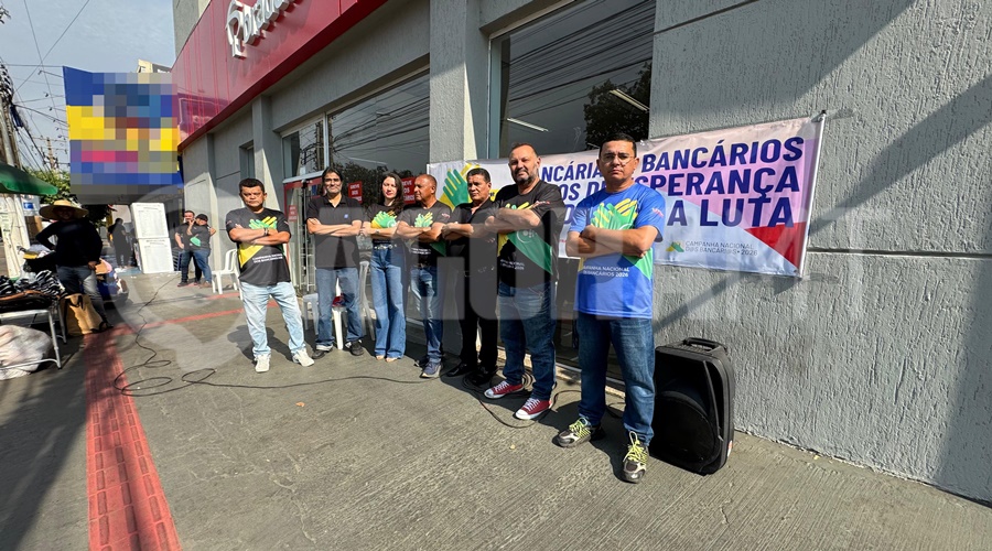Imagem: sindicato dos bancarios em greve Bancários fecham agências em Rondonópolis e participam da paralisação nacional de 24 horas Imagem: sindicato dos bancarios em greve Bancários fecham agências em Rondonópolis e participam da paralisação nacional de 24 horas