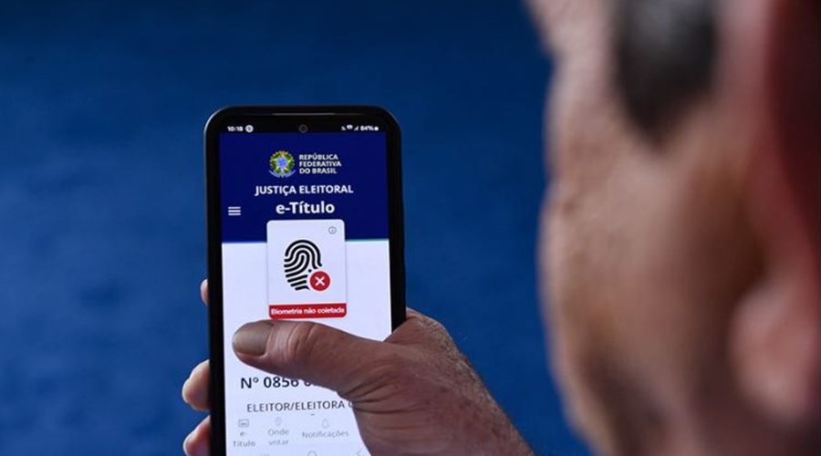 Imagem: 59c2a1ae c24a 405a b8c2 2ae1c3ce73c1 Voto facultativo ganha novos significados entre jovens e eleitores com mais de 70 anos Imagem: 59c2a1ae c24a 405a b8c2 2ae1c3ce73c1 Voto facultativo ganha novos significados entre jovens e eleitores com mais de 70 anos