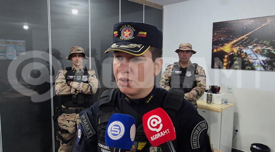 Imagem: COmandante 1 Sindicato Rural de Rondonópolis realiza a doação de kits Starlink para a Polícia Militar Imagem: COmandante 1 Sindicato Rural de Rondonópolis realiza a doação de kits Starlink para a Polícia Militar