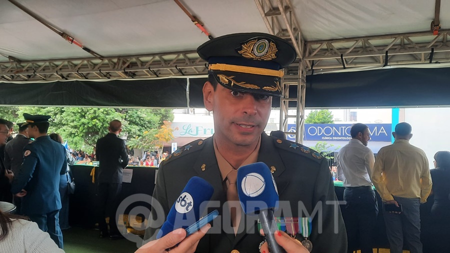 Imagem: Desfile 7 de setembro em Rondonopolis Comandante do 18 GAC tenente coronel Joel Rondonópolis celebra Independência do Brasil com desfile cívico que reúne escolas e instituições