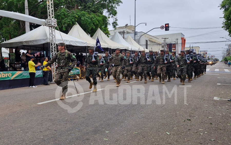 Imagem: Desfile 7 de setembro em Rondonopolis Exercito 01 Rondonópolis celebra Independência do Brasil com desfile cívico que reúne escolas e instituições