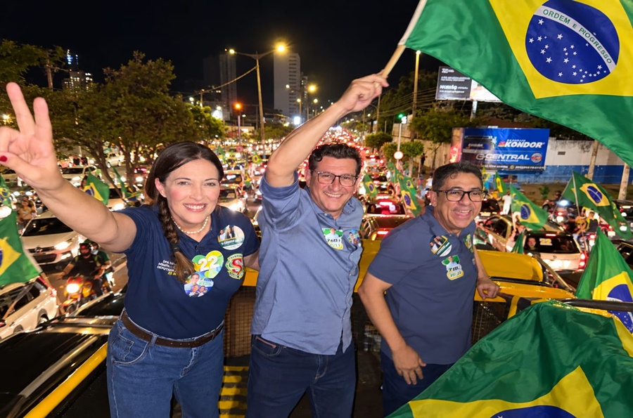 Imagem: Luciana Horta em atividade eleitoral Dra. Luciana Horta participa de carreata ao lado de Rodrigo da Zaeli e Ananias Filho em Rondonópolis Imagem: Luciana Horta em atividade eleitoral Dra. Luciana Horta participa de carreata ao lado de Rodrigo da Zaeli e Ananias Filho em Rondonópolis