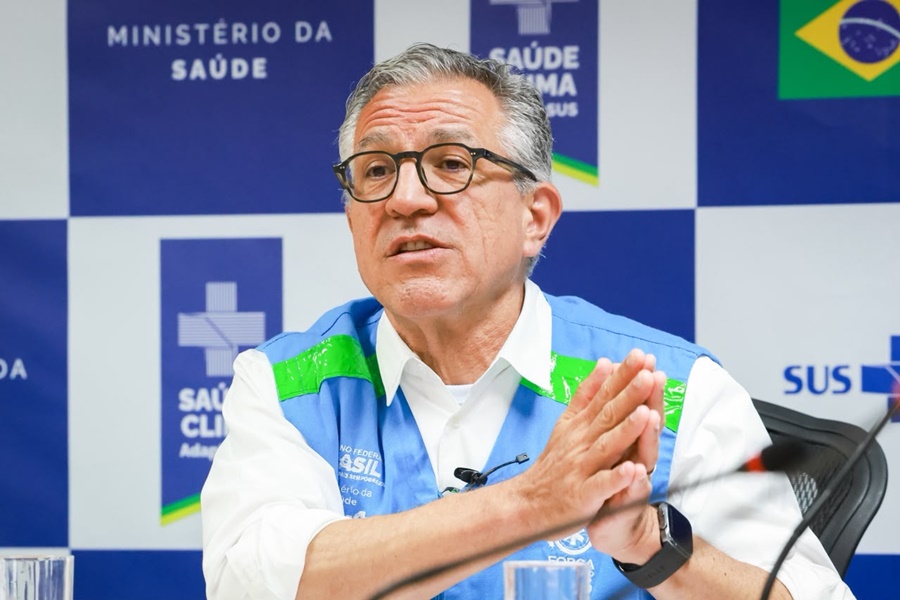 Imagem: Ministro da saude Alexandre Padilha Diante do risco de incêndios florestais e calor intenso, SUS fortalece assistência no Centro-Oeste