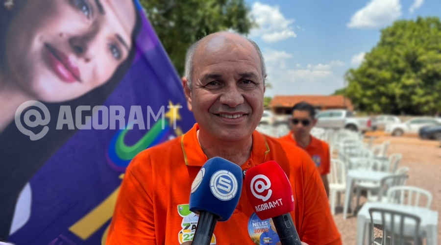Imagem: NELES DO OPERARIO Janaina, Neles e Zaeli apresentam propostas para comunidades rurais durante visita ao Naboreiro em Rondonópolis Imagem: NELES DO OPERARIO Janaina, Neles e Zaeli apresentam propostas para comunidades rurais durante visita ao Naboreiro em Rondonópolis