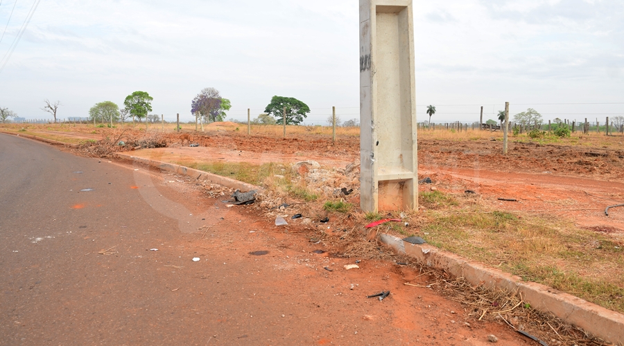 Imagem: Poste na Av das Torres Homem fica em estado gravíssimo após bater moto contra poste na Avenida das Torres em Rondonópolis Imagem: Poste na Av das Torres Homem fica em estado gravíssimo após bater moto contra poste na Avenida das Torres em Rondonópolis