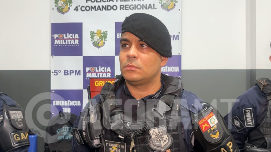 Imagem: Sargento Sampaio da PM Grupo de Apoio prende suspeito com drogas, celulares e máquinas de cartão no Centro de Rondonópolis Imagem: Sargento Sampaio da PM Grupo de Apoio prende suspeito com drogas, celulares e máquinas de cartão no Centro de Rondonópolis