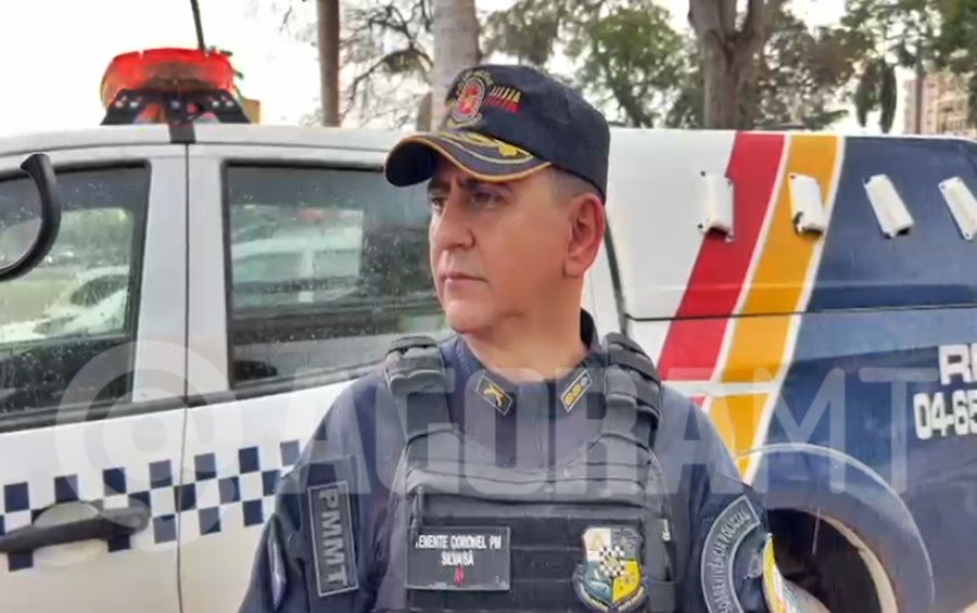 Imagem: Tenente coronel Silva Sa comandante adjunto do 4o CR Alunos do Curso de Formação de Soldados iniciam estágio supervisionado nas ruas de Rondonópolis Imagem: Tenente coronel Silva Sa comandante adjunto do 4o CR Alunos do Curso de Formação de Soldados iniciam estágio supervisionado nas ruas de Rondonópolis