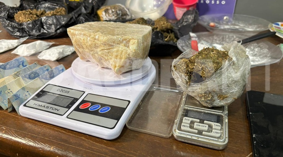 Imagem: WhatsApp Image 2026 09 02 at 21.25.00 1 Jovem de 20 anos é preso com cocaína, pasta base e grande quantidade de maconha em Rondonópolis