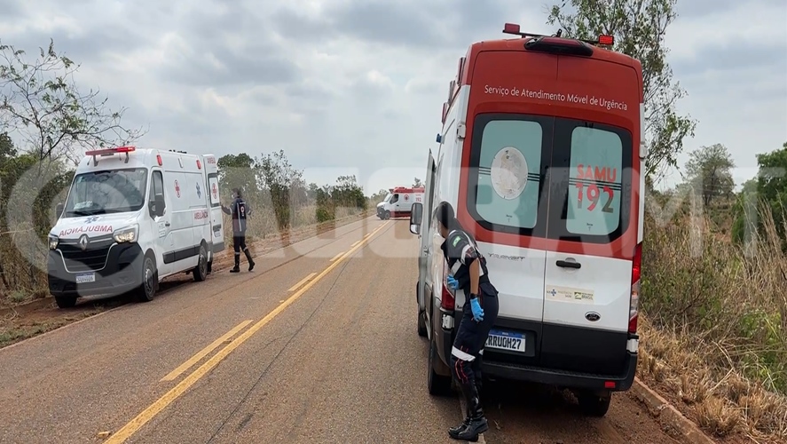 Imagem: ambulancia samu acidente mt 270 Grávida e bebê de seis meses ficam feridos após carro capotar nas proximidades de Vale Rico Imagem: ambulancia samu acidente mt 270 Grávida e bebê de seis meses ficam feridos após carro capotar nas proximidades de Vale Rico