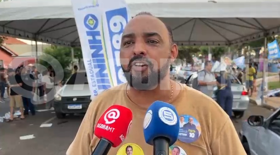 Imagem: beto do amendoim no adesivaco Apoiadores de Janaina e Nininho realizam adesivaço neste sábado em Rondonópolis Imagem: beto do amendoim no adesivaco Apoiadores de Janaina e Nininho realizam adesivaço neste sábado em Rondonópolis