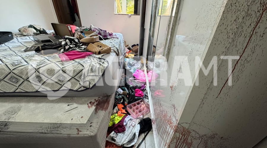 Imagem: casa do vereador EXCLUSIVO | Imagens mostram como ficou residência de vereador após assalto violento em Rondonópolis Imagem: casa do vereador EXCLUSIVO | Imagens mostram como ficou residência de vereador após assalto violento em Rondonópolis
