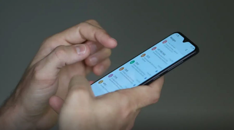 Imagem: celular redes sociais Anatel alerta para risco de colapso nas redes com internet móvel liberada nas eleições Imagem: celular redes sociais Anatel alerta para risco de colapso nas redes com internet móvel liberada nas eleições