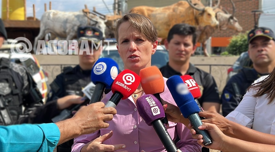 Imagem: coronel suzane Secretária de Segurança do Estado vem a Rondonópolis acompanhar investigação sobre assalto à residência de vereador Imagem: coronel suzane Secretária de Segurança do Estado vem a Rondonópolis acompanhar investigação sobre assalto à residência de vereador