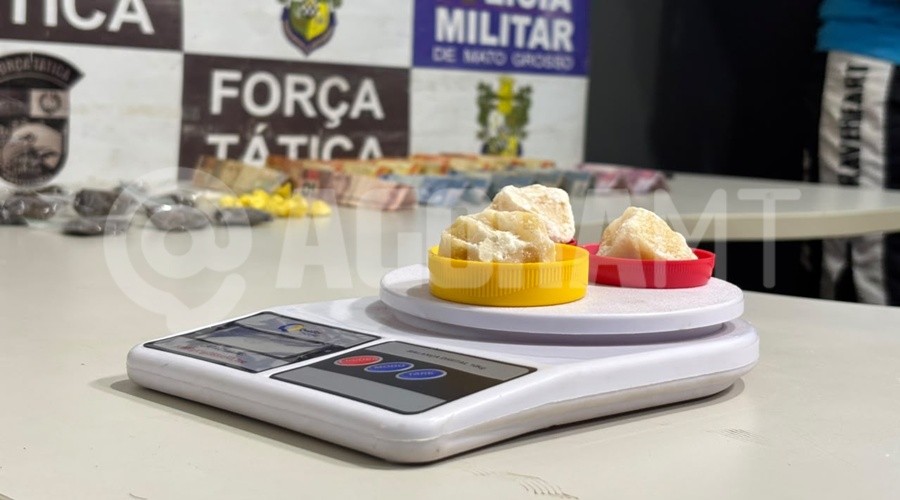 Imagem: droga apreendida Força Tática prende casal e apreende drogas prontas para venda no bairro Alfredo de Castro