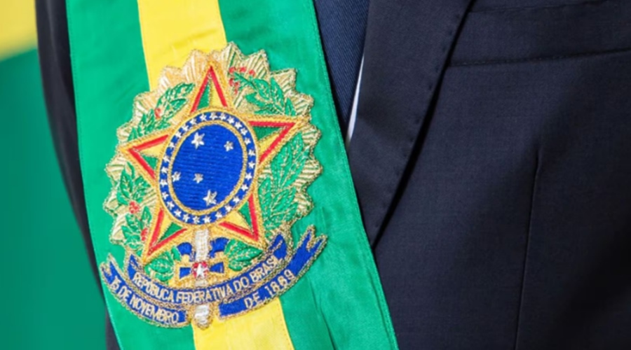 Imagem: faixa presidente brasil Faixa presidencial: símbolo da transferência de poder que atravessa a história do Brasil