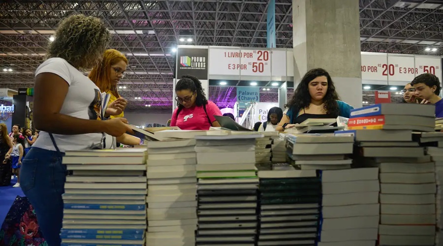 Imagem: leitura Prêmio Caminhos de Literatura recebe inscrições para revelar novos autores brasileiros