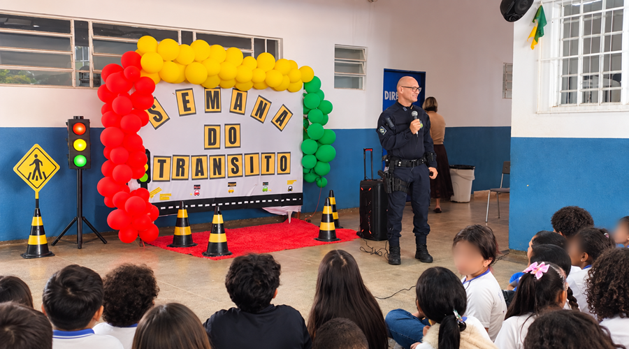 Imagem: palestra pm guiratinga escola Polícia Militar leva orientações sobre educação no trânsito para alunos de escola em Guiratinga