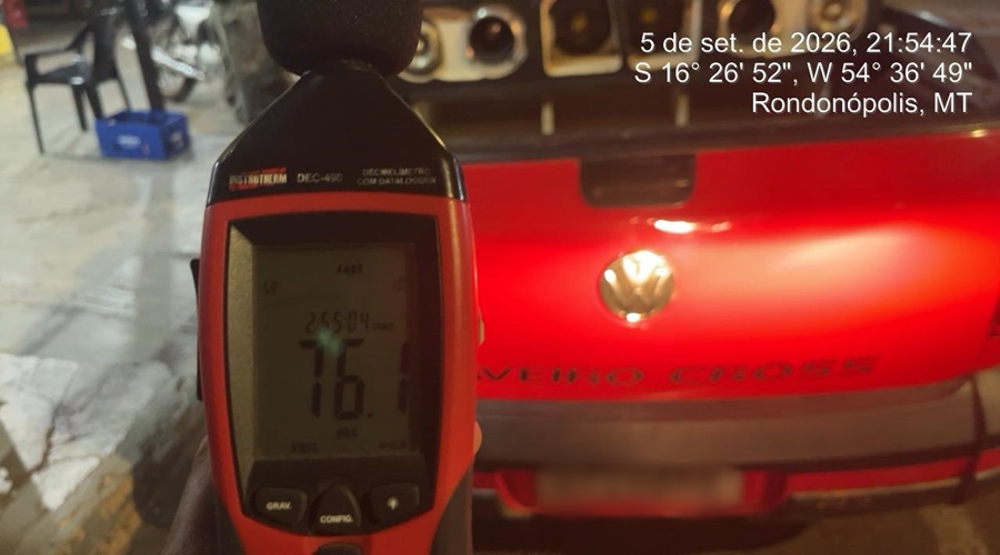 Imagem: som automotivo medidor decibeis polica ambiental Som automotivo acima do limite termina com homem agressivo preso no Jardim Tropical Imagem: som automotivo medidor decibeis polica ambiental Som automotivo acima do limite termina com homem agressivo preso no Jardim Tropical