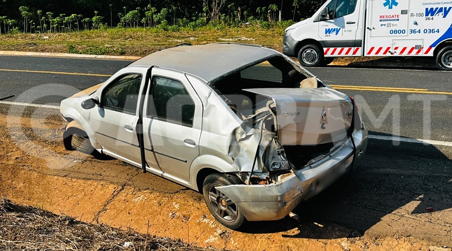 Imagem: veiculo capotamento traseira Capotamento deixa cinco pessoas feridas na BR-364, entre Rondonópolis e Pedra Preta Imagem: veiculo capotamento traseira Capotamento deixa cinco pessoas feridas na BR-364, entre Rondonópolis e Pedra Preta