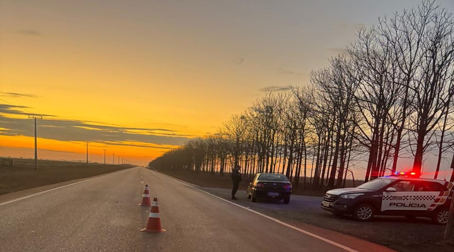 Imagem: viatura bliz final da tarde Operação Noturna reforça fiscalização em Rondonópolis na Rodovia do Peixe com barreiras e abordagens Imagem: viatura bliz final da tarde Operação Noturna reforça fiscalização em Rondonópolis na Rodovia do Peixe com barreiras e abordagens
