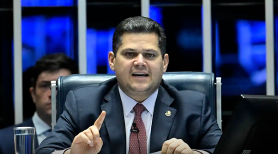Imagem: Davi Alcolumbre Davi Alcolumbre pauta PEC da Segurança para sessão de terça-feira (3) no Senado Imagem: Davi Alcolumbre Davi Alcolumbre pauta PEC da Segurança para sessão de terça-feira (3) no Senado