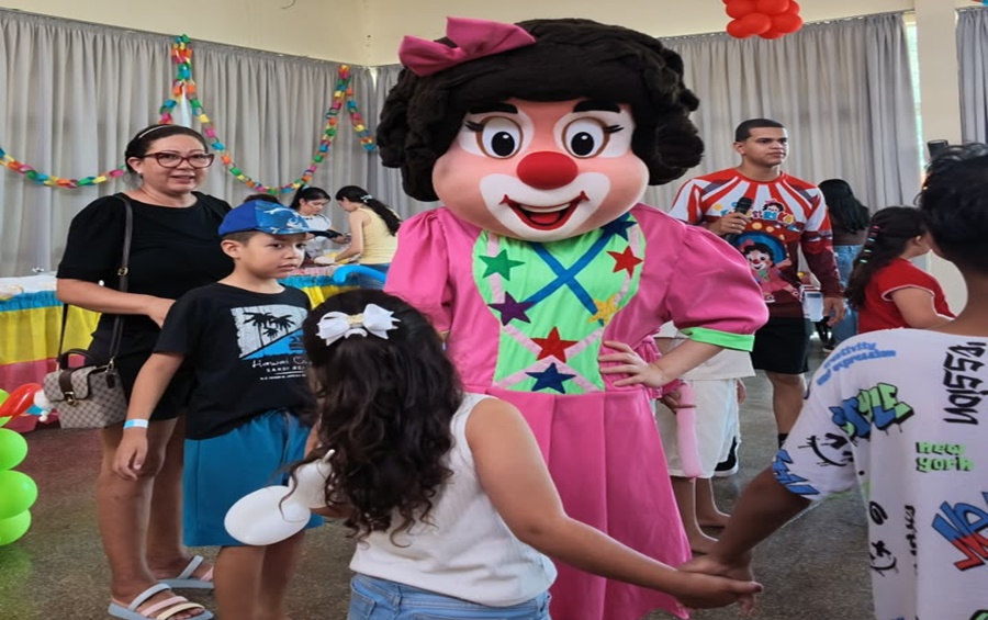 Imagem: Festa das cores da ARPTA 03 Festa das Cores da ARPTA reúne mais de 200 famílias em Rondonópolis e celebra a inclusão com alegria e solidariedade Imagem: Festa das cores da ARPTA 03 Festa das Cores da ARPTA reúne mais de 200 famílias em Rondonópolis e celebra a inclusão com alegria e solidariedade